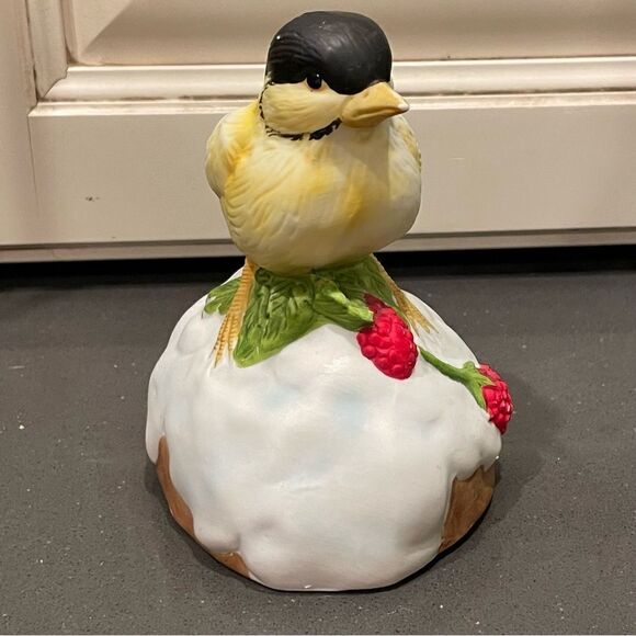 Chickadee yellow porcelain bird music box für Elise - Picture 9 of 10